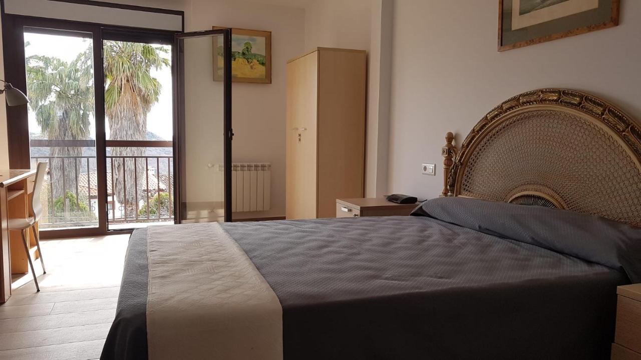 Apartamentos Las Huertas Villamiel Eksteriør bilde