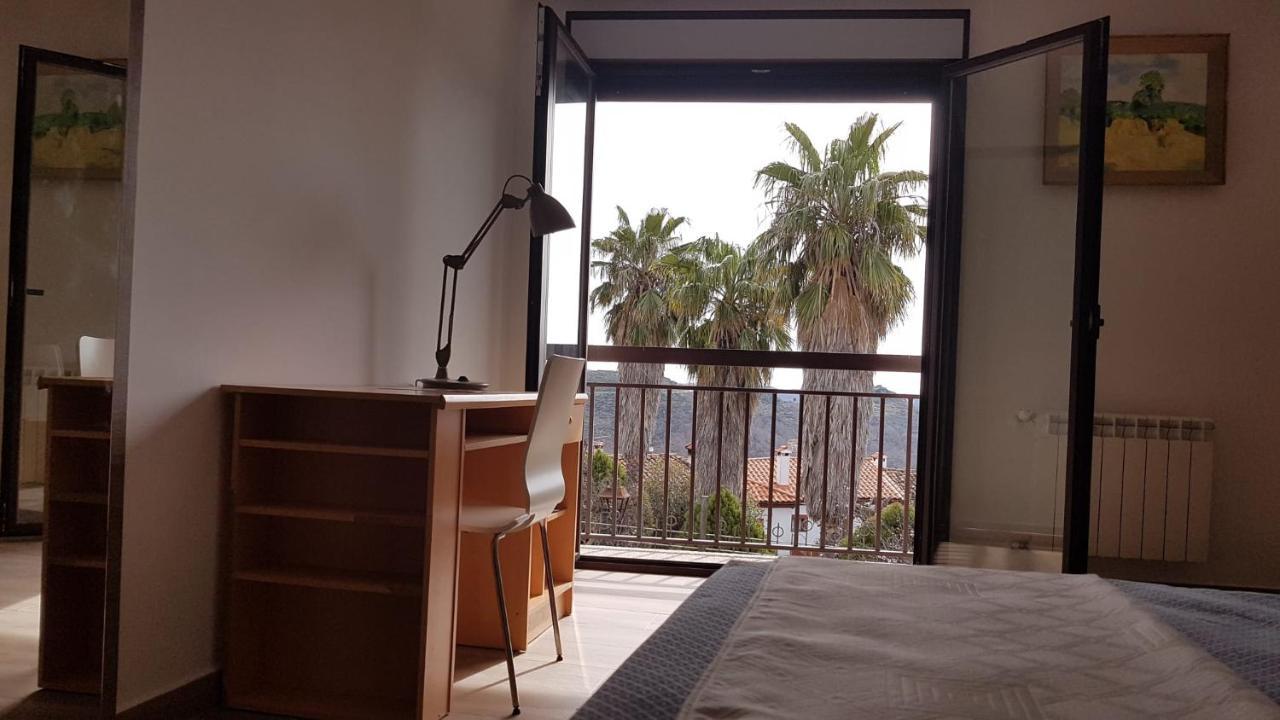 Apartamentos Las Huertas Villamiel Eksteriør bilde
